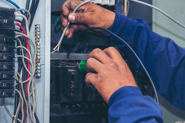 Best Electrical Contractors for Businesses  in Lake Mohegan, NY